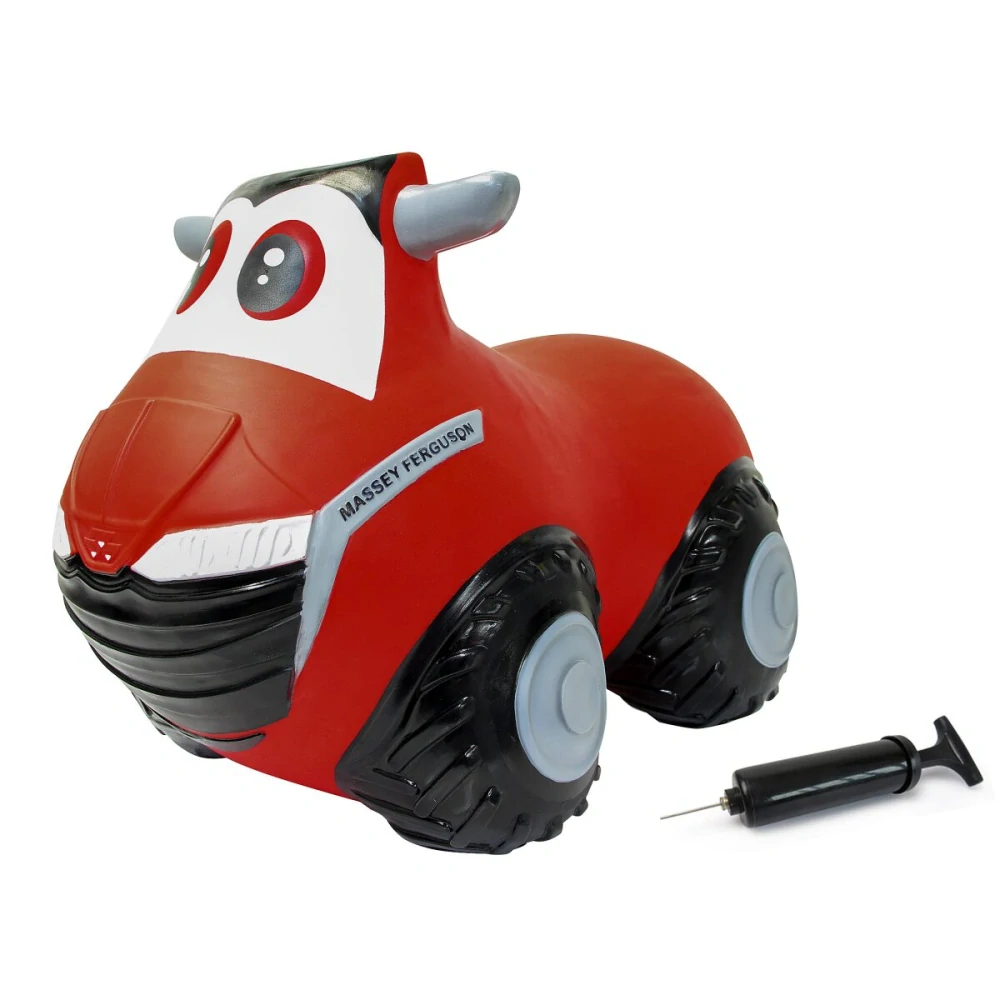 Hopsadlo traktor Massey Ferguson s pumpičkou