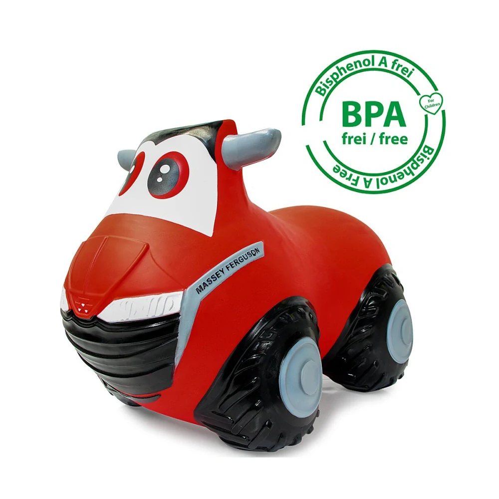Hopsadlo traktor Massey Ferguson s pumpičkou