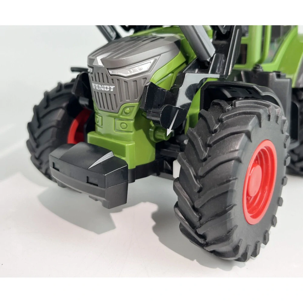 Čelní nakladač s vidlemi pro RC Traktor Fendt 1050 1:24S se 4 balíky sena