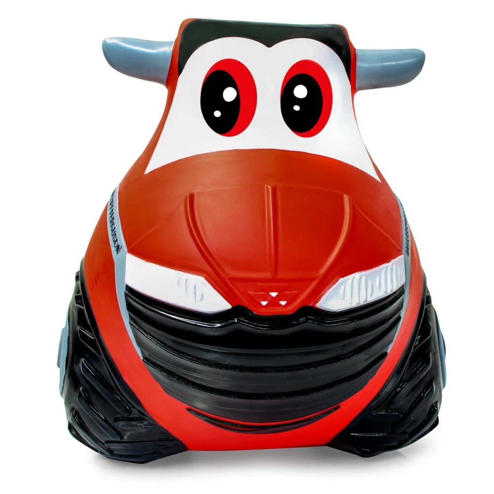 Hopsadlo traktor Massey Ferguson s pumpičkou